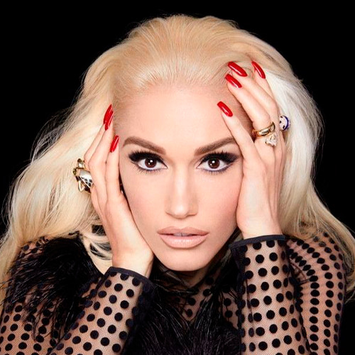 Правильный уход за руками на примере Gwen Stefani
